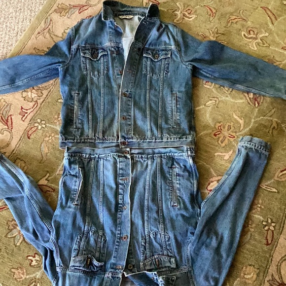 🎆 Denim Vintage Distressed Jean Jacket Boho UNISEX - Picture 6 of 16